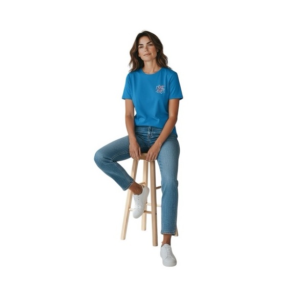 Southern Belle Inspiration Graphic Tee - Picture 2 of 15